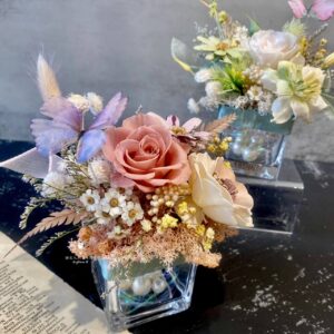 玻璃永生桌花 | 開業花禮 | 沙漠玫瑰花園、青青草綠